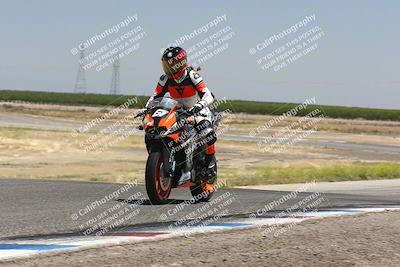 media/May-27-2024-Lets Ride (Mon) [[29979fda6e]]/C Group/1240pm (Wheelie Bump)/